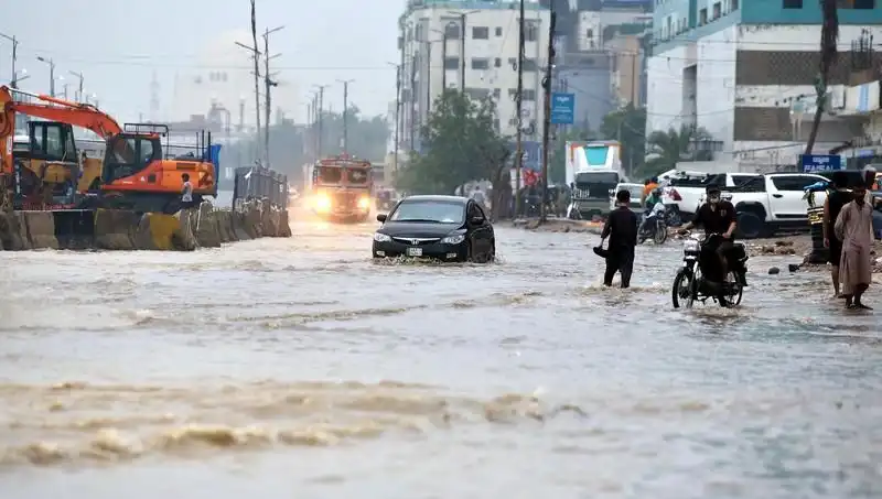 Pakistan'da Muson Yağmurlarının Getirdiği Felaket: Can Kaybı Artıyor
