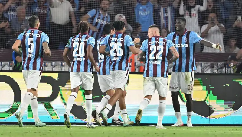 Trabzonspor, Kocaelispor'u Canlı Yayında Kendi Evinde Ağırladı