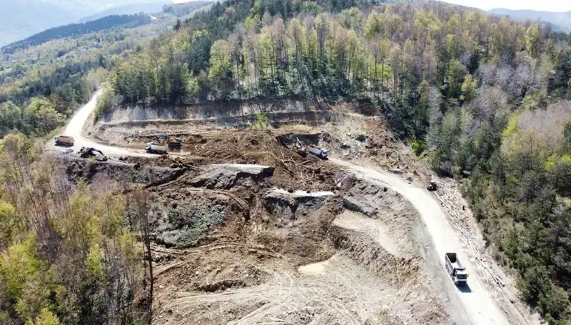 Kastamonu-Çatalzeytin Kara Yolunda Heyelan: Seyahat Planlarınızı Gözden Geçirin
