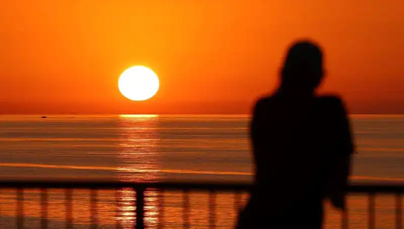 Batı Türkiye'de Serin Hava, Doğu'da Sıcaklık Rekoru Bekleniyor