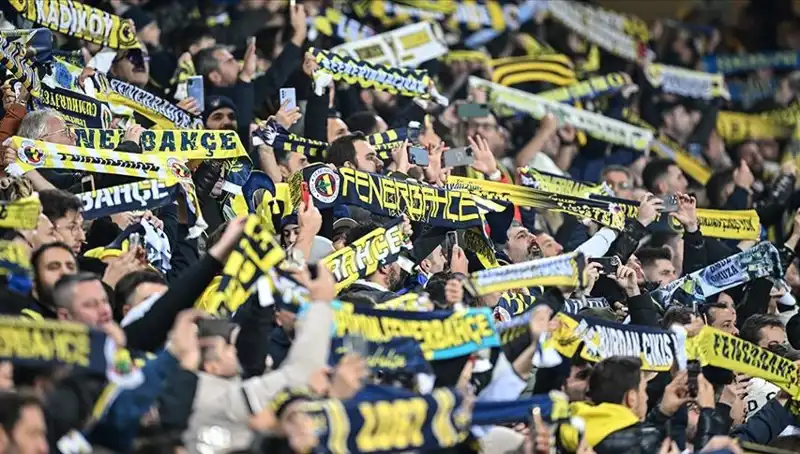 Fenerbahçe’nin Kombine Fiyatları Açıklandı! Taraftarları Bekleyen Sürpriz Fırsatlar