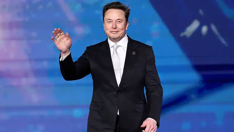 Tesla, Kendi "Canavarı" ile Sıra Dışı Bir Geleceğe Adım Atıyor!