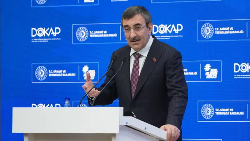 Cevdet Yılmaz'dan Ekonomi Açıklamaları: Enflasyonla Mücadelede Kararlılık Vurgusu
