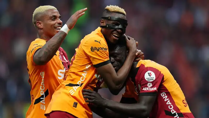 Lemina: Osimhen’in Kararlarına Saygı Duymalıyız, Geleceğini Kendisi Belirlemeli
