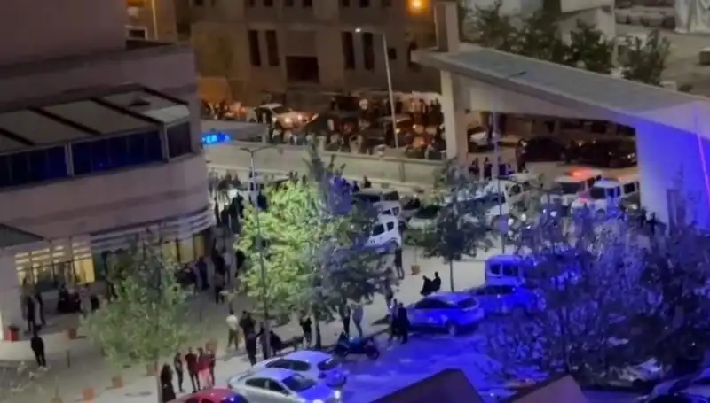 Halay Başında İki Taraf Arasında Bıçaklı Kavga: Olayın Detayları Ortaya Çıktı