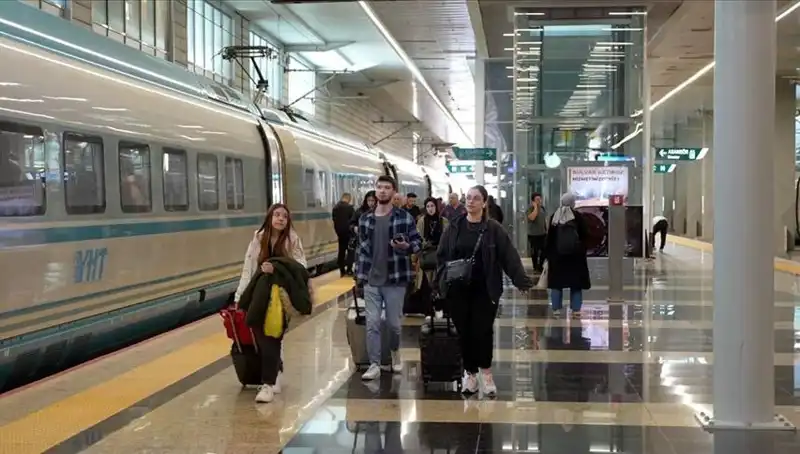 Yüksek Hızlı Tren Seferlerine Ek Düzenlemeler Geliyor!