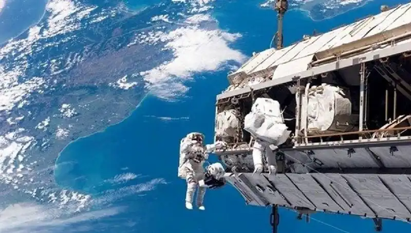 NASA ve Rusya, Uzay İstasyonu İşbirliği için Tarihi Anlaşma İmzaladı
