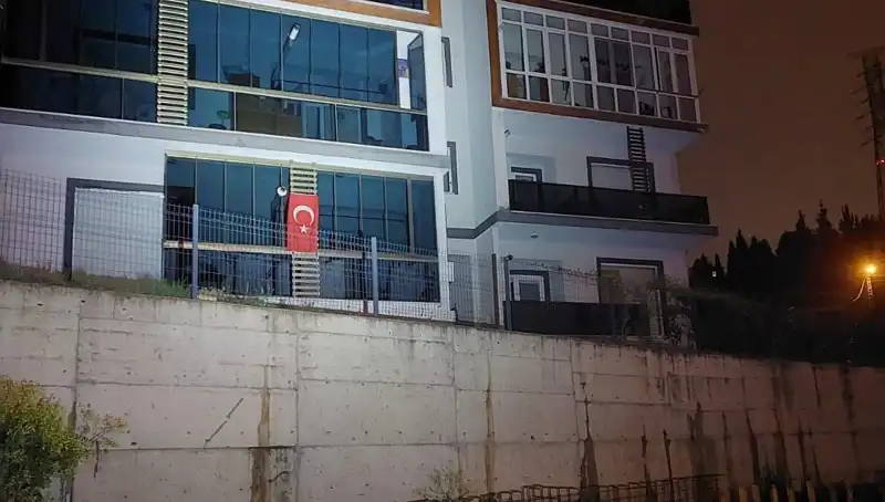 Sakarya'da Hayat Durdu: 4 Katlı Apartman Acil Tahliye Edildi