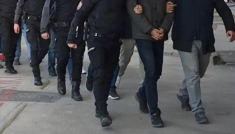 Ankara'da DAEŞ Operasyonları: 7 İlde 27 Gözaltı Kararı Uygulandı