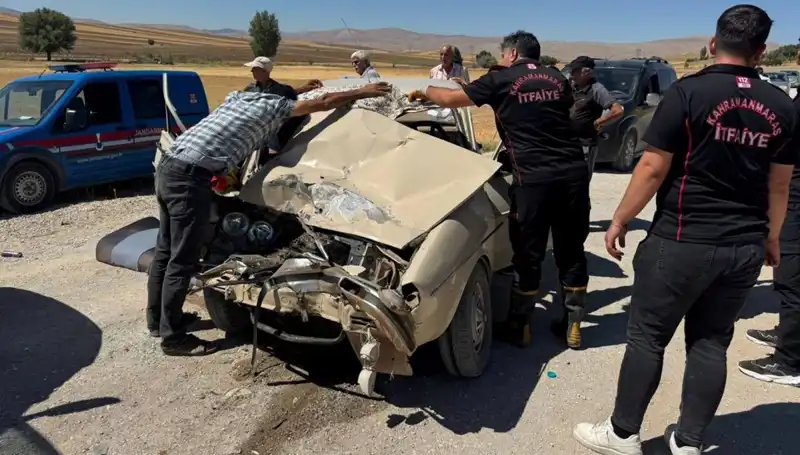 Kahramanmaraş’ta Otomobil ve Kamyonet Kazası: Can Kaybı ve Yaralılar