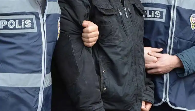 FETÖ Soruşturmaları Kapsamında Ankara Merkezli İki İl'de Gözaltılar!