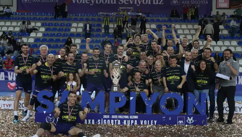 Fenerbahçe, Kupa Voley’de Tarihini Yazdı: Şampiyonluk Adı Geçen İlk Takım!