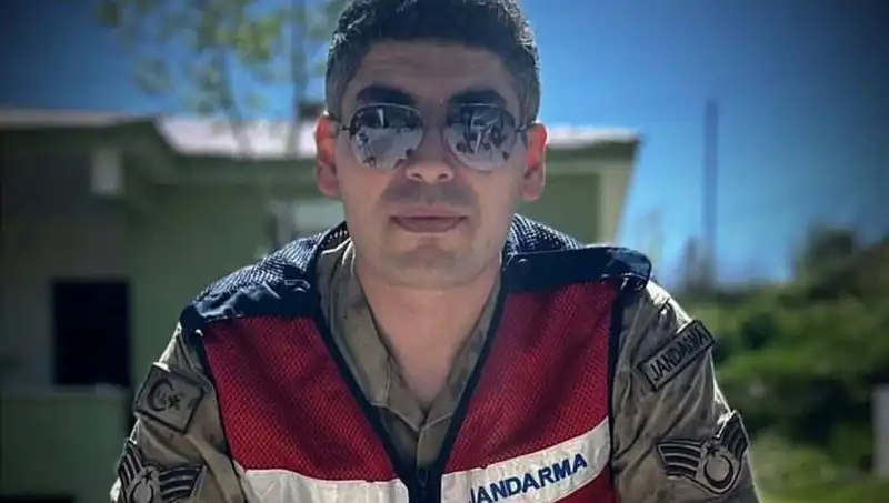 Kadir Astsubay'ın Halı Saha Maçında Yaşadığı Dramatik Kaza Hayatını Kaybettirdi