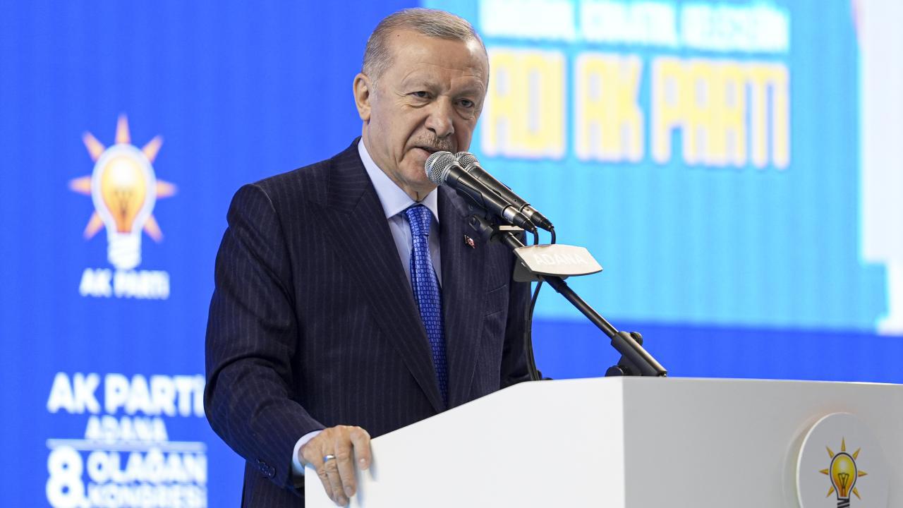 Erdoğan'dan Özel'e: "Esenyurt'tan, Beşiktaş'tan haberin yoksa sen bu işi bırak"