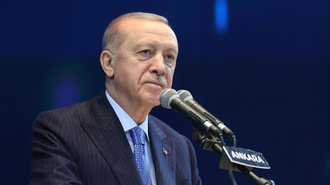 Erdoğan'dan Vurgu: Türk Milleti Kararlarını Kendi Verir!