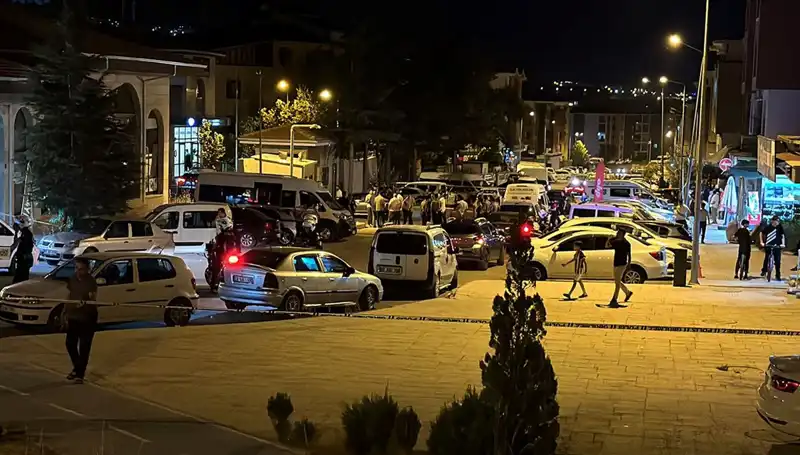 İki Ailenin Arasındaki Kavga: 1 Aile Üyesi Ağır Yaralı